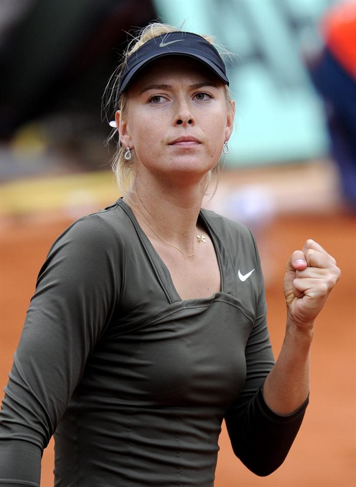 Maria Sharapova - Rolad Garros 04