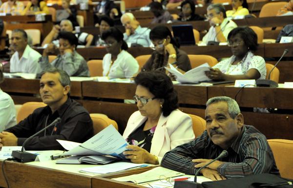 Diputados cubanos 02