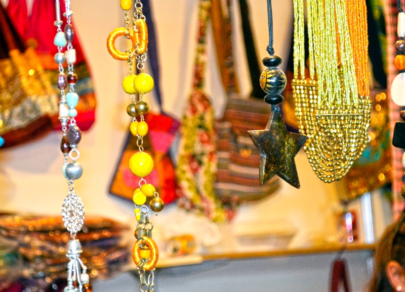 Presencia de la India Feria del Libro 04