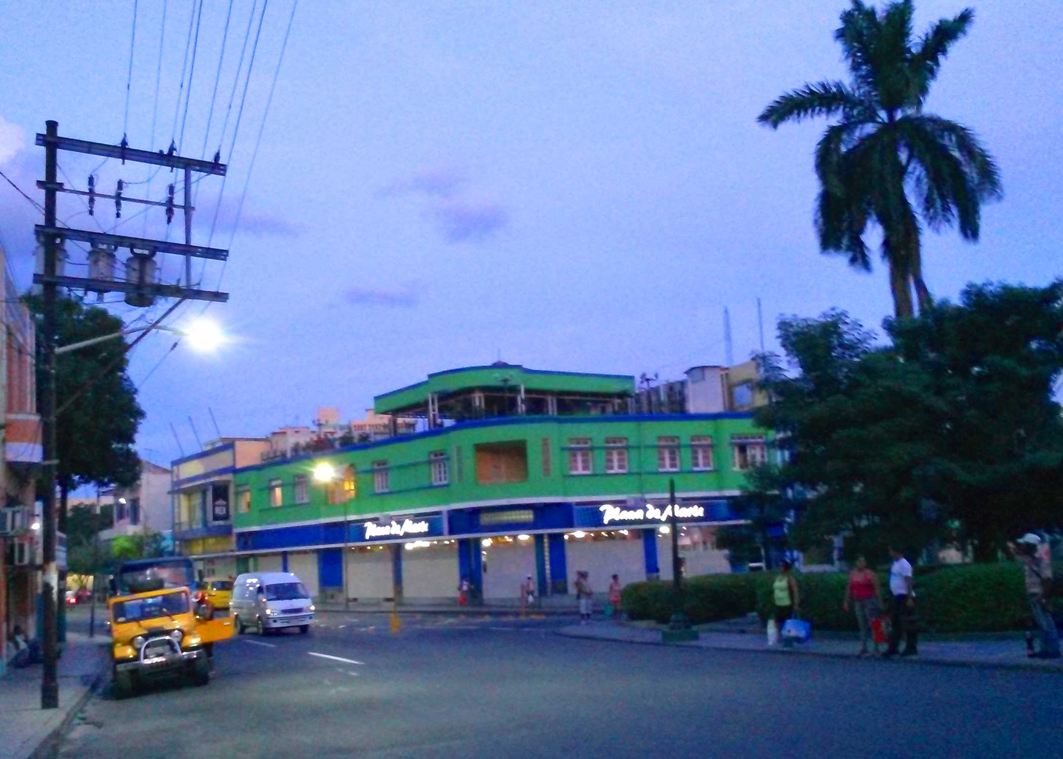 Preparativos en Santiago de Cuba para enfrentar al huracán Mathew