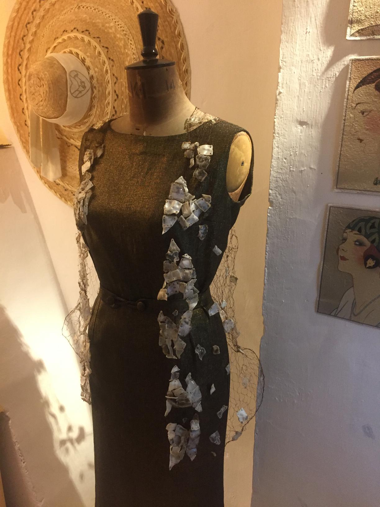 Exposición mujer escucha- Adriana Gatti-FAC-4