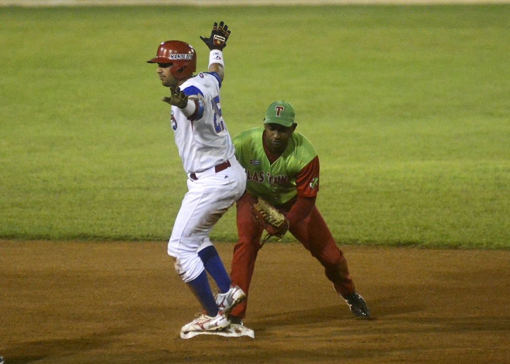 serie de pelota_ Abel Rojas 3