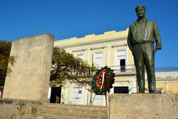 jose-antonio-echeverria monumento