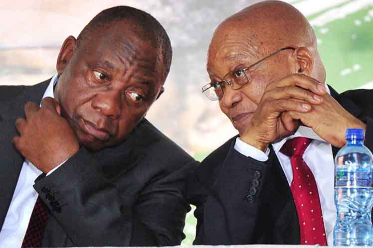 Ramaphosa-y-Zuma