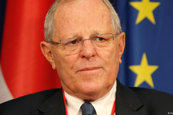 Presidente de Perú Pedro Pablo Kuczynski-renuncia al cargo