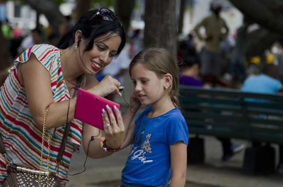 wifi Ladyrene Pérez  Cubadebate