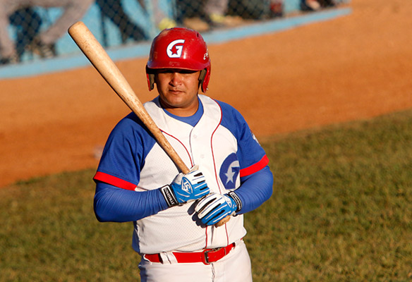 Carlos Benítez-Equipo de Granma