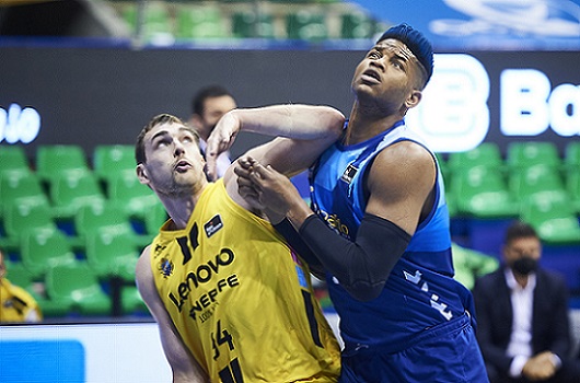 Jasiel Rivero-baloncesto-semifinales