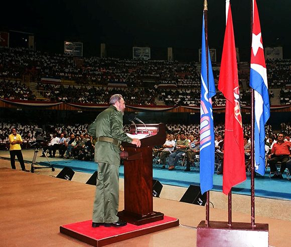 11/09/2001 - Fidel - Ciudad Deportiva - Discurso