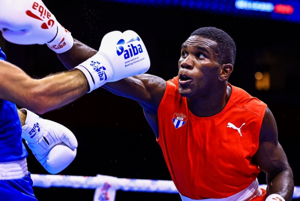 Yoenlis Hernández-Campeonato M.Boxeo