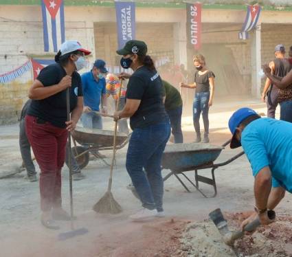 Jóvenes-trabajo voluntario