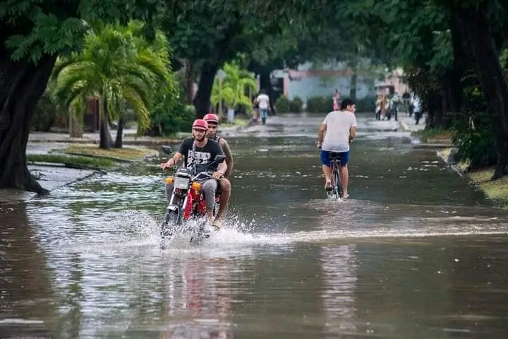 Lluvias en Cuba (Bayamo)