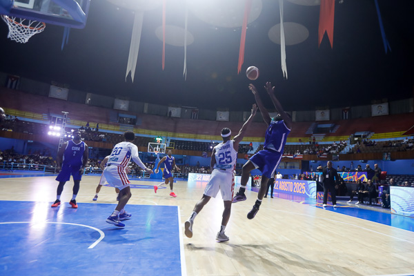 Cuba cae ante Puerto Rico en ventana Fiba