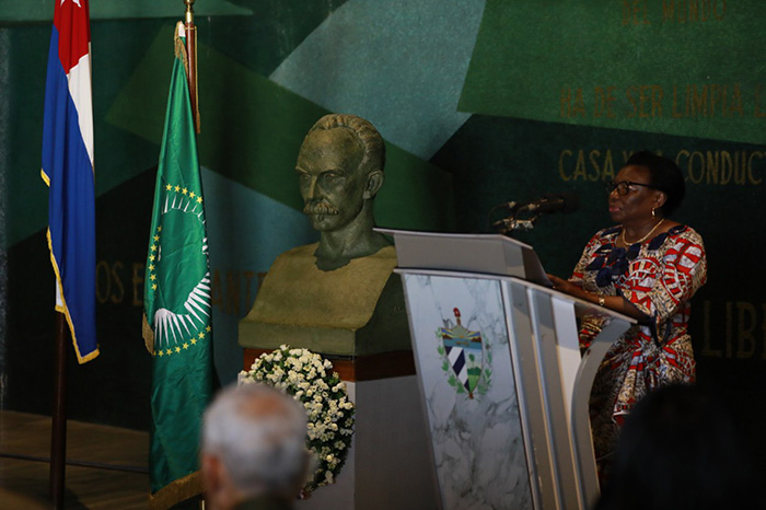 Cuba y África: celebración de la hermandad histórica. Cuba y África: celebración de la hermandad histórica.