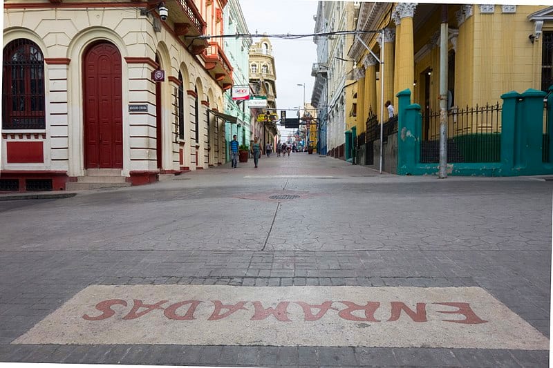Calle Enramadas