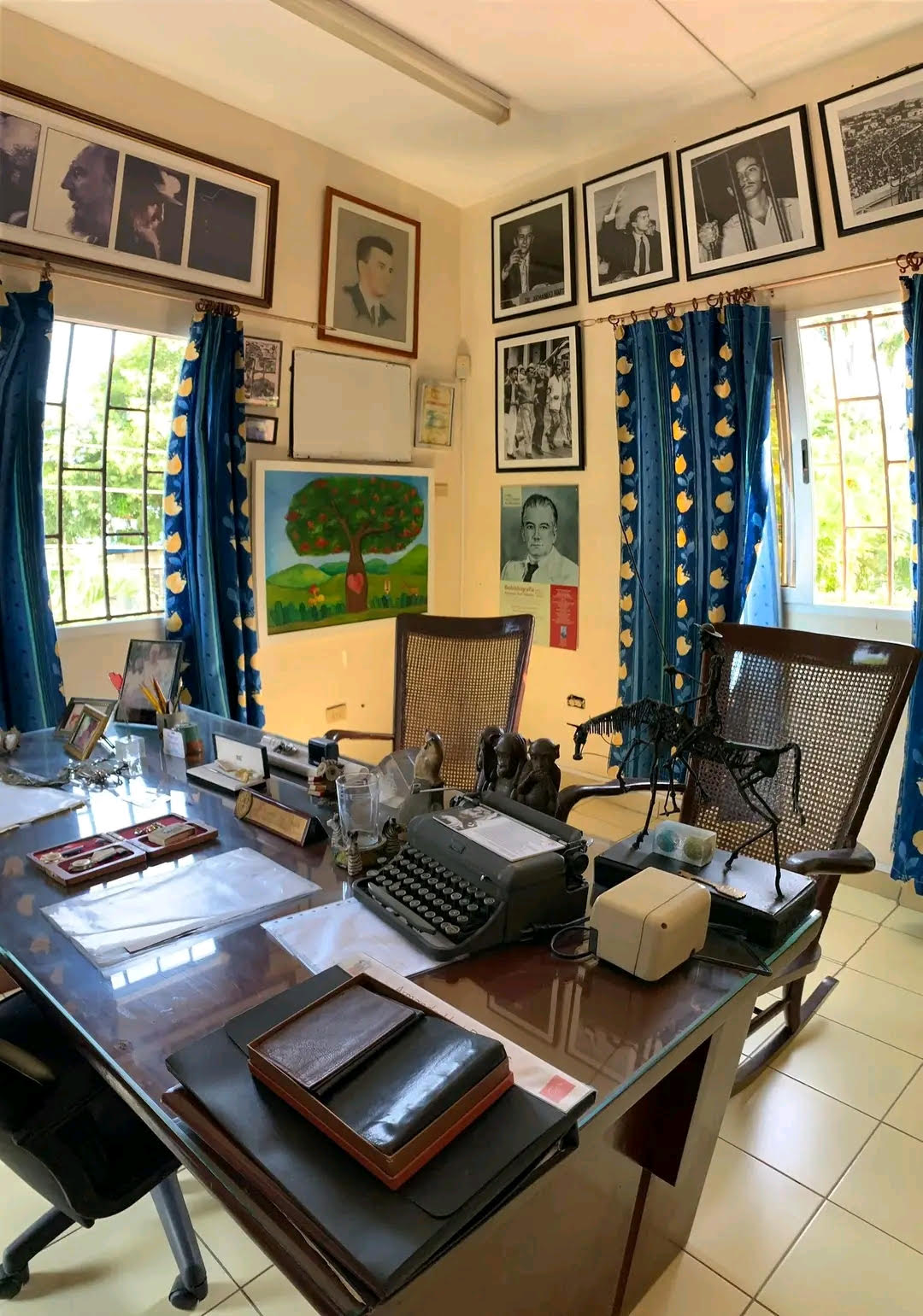 Archivo vivo sobre legado del Doctor Armando Hart