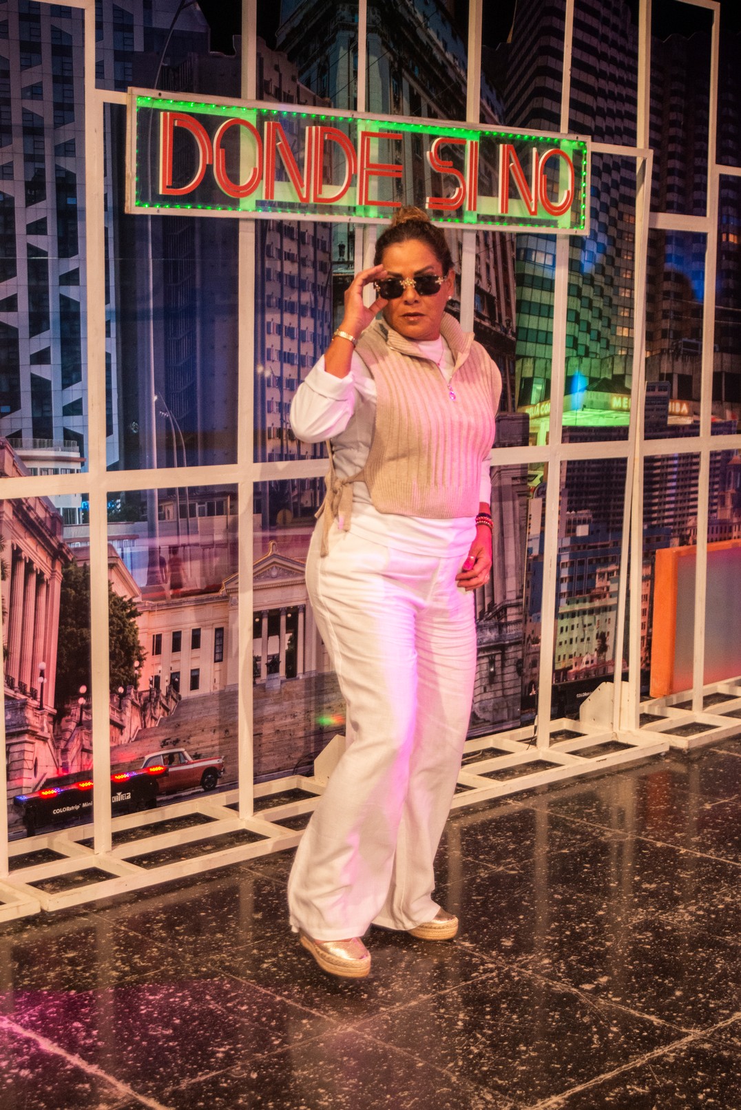 Programa televisivo ¿Dónde si no?